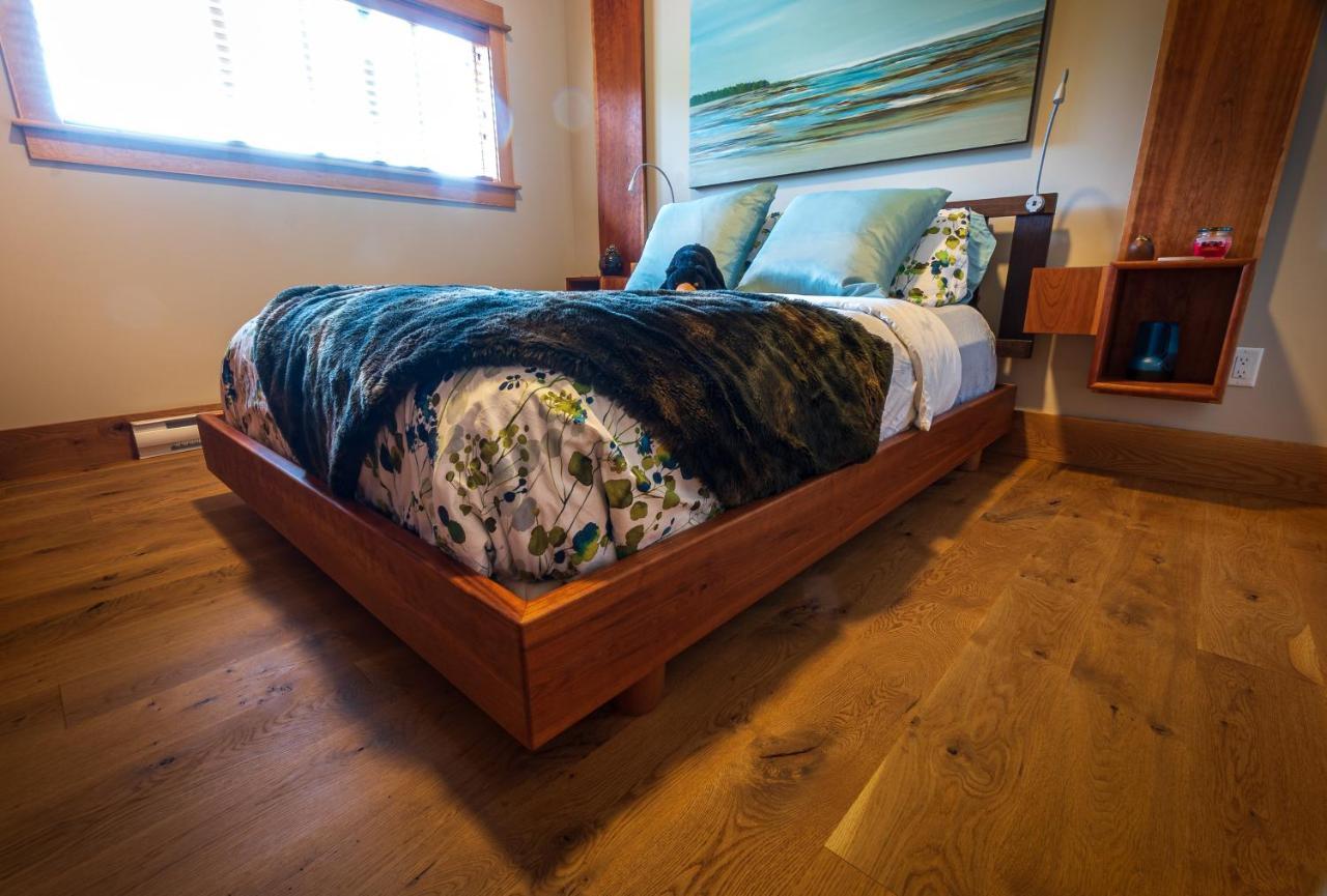 Villa Bjorn Holm Port Renfrew Esterno foto