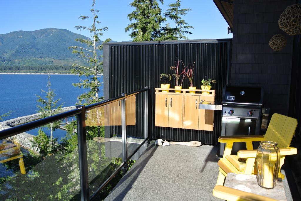 Villa Bjorn Holm Port Renfrew Esterno foto